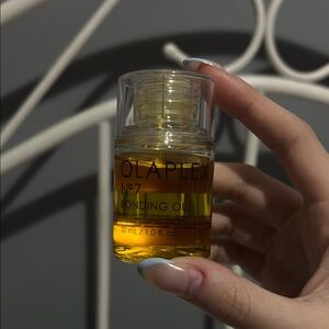 Olaplex No. 7 Bonding Oil - Yellow
